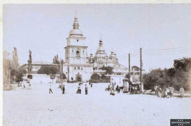 Михайловский монастырь, фото 1910-х годов