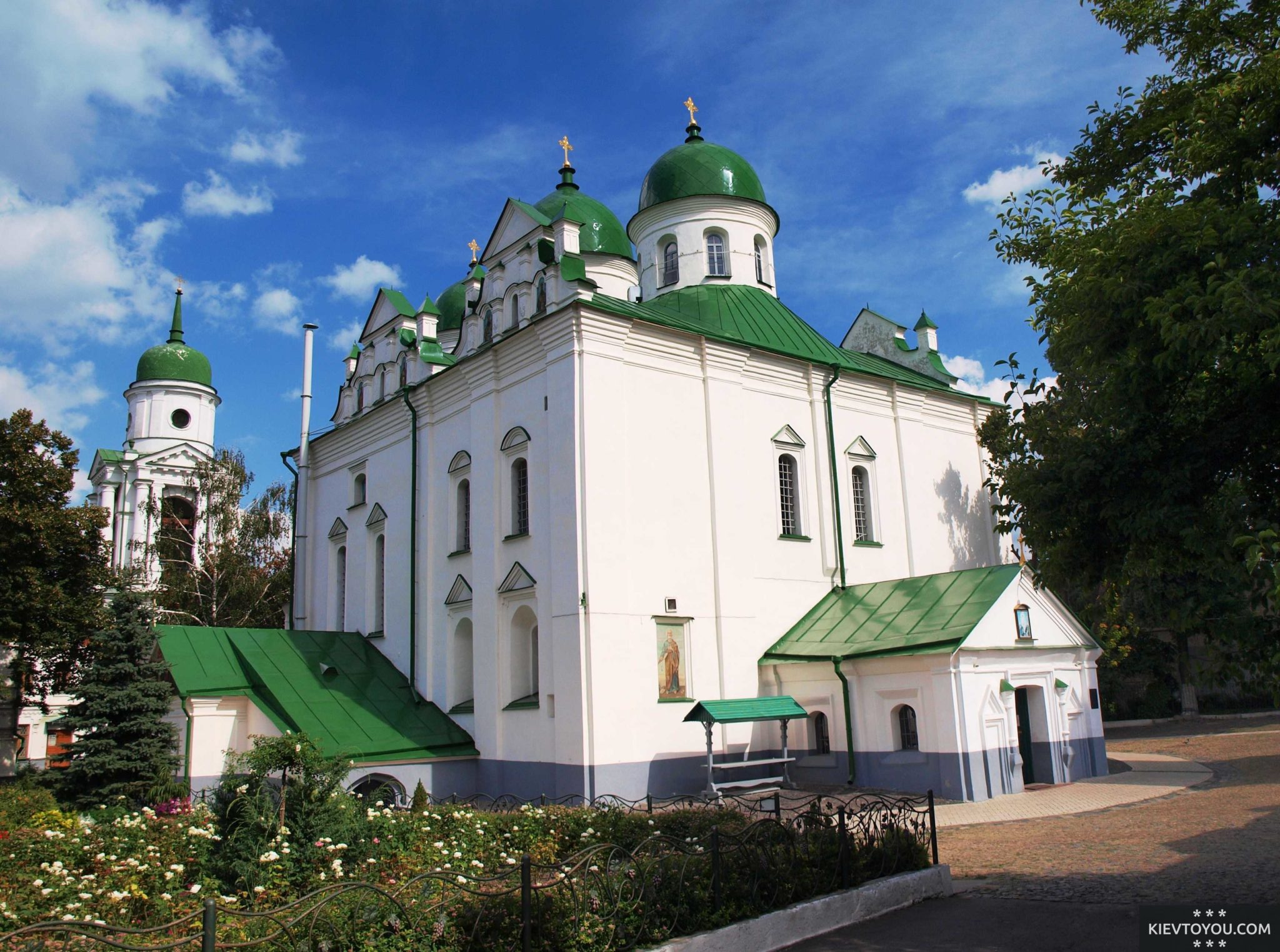 Флоровский женский монастырь в Киеве