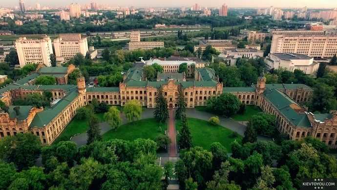 Рекомендуем погулять по КПИ в Киеве